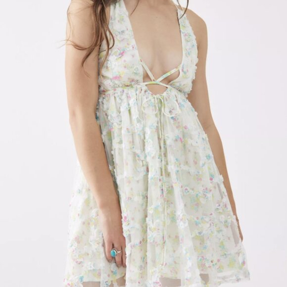 For Love & Lemons Becky Floral Appliqué Mini Dress size:small NWT - Picture 1 of 10